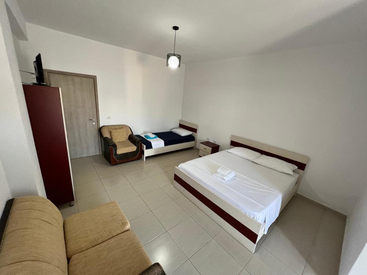Liel Apartments Ksamil Exterior photo