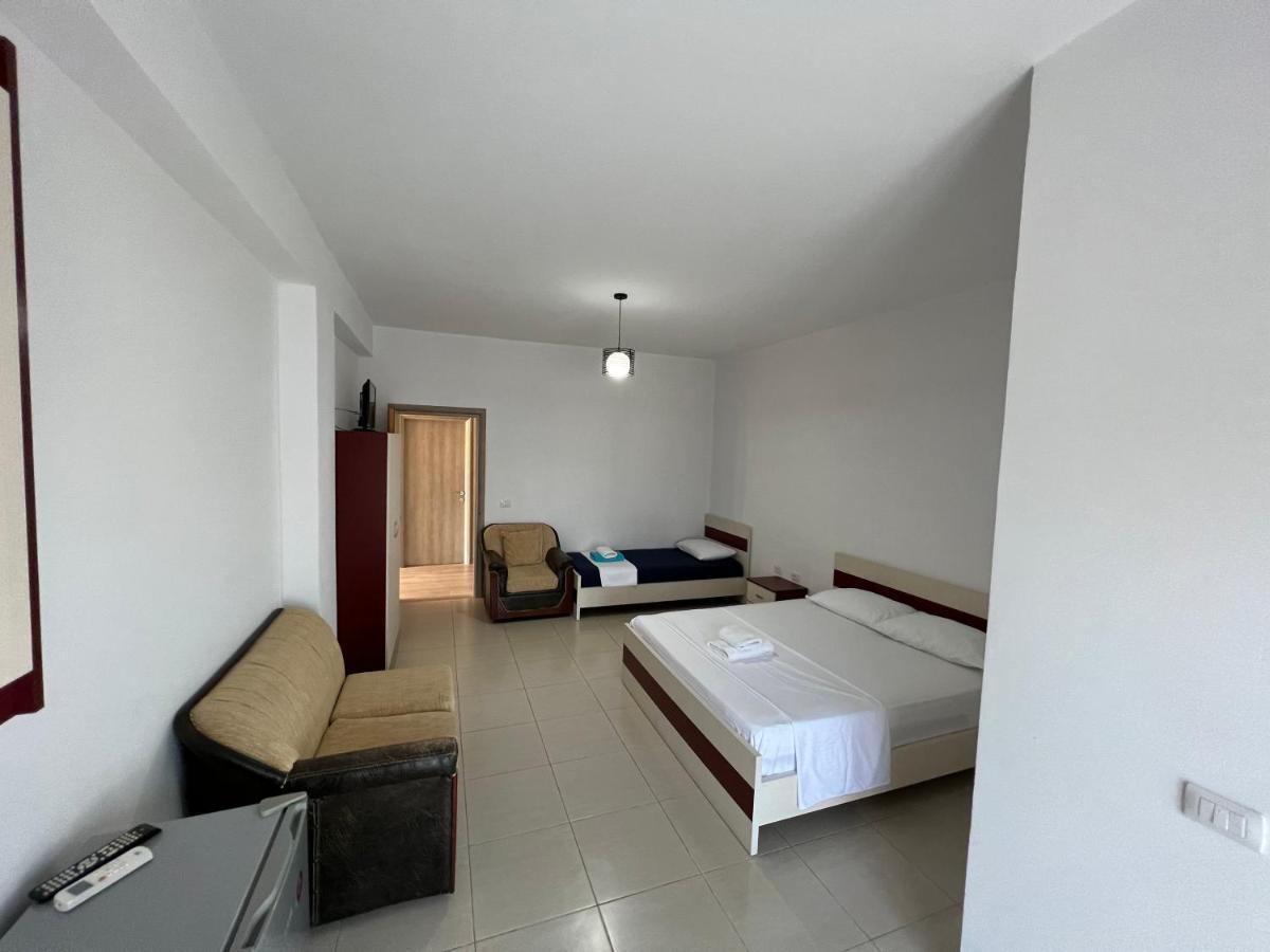 Liel Apartments Ksamil Exterior photo