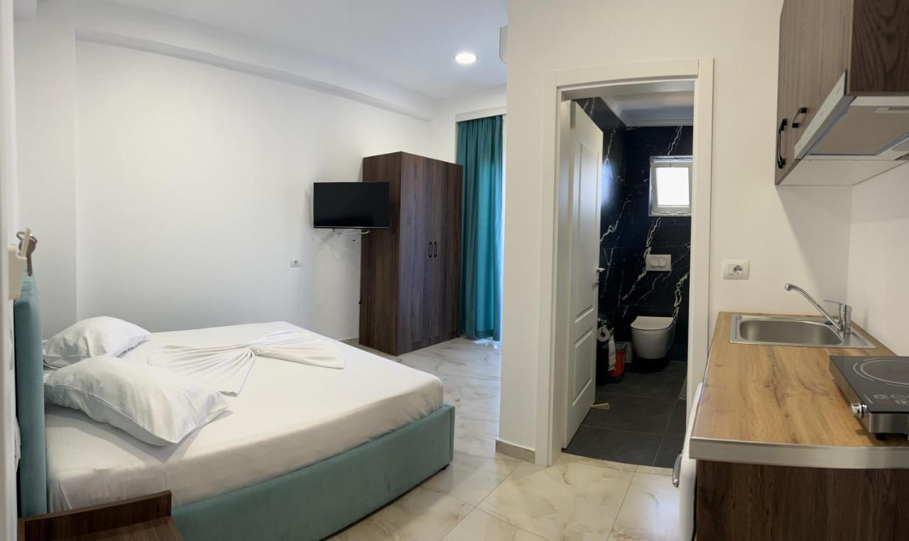Liel Apartments Ksamil Exterior photo